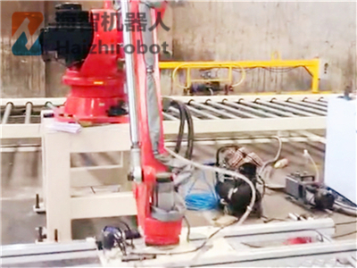 鈑金切割上下料搬運(yùn)機(jī)械手