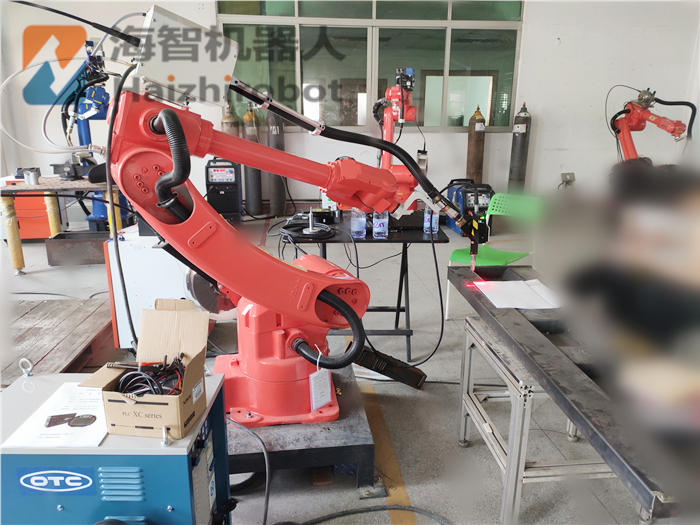 操作機械手對人員有什么條件！機械手臂編程