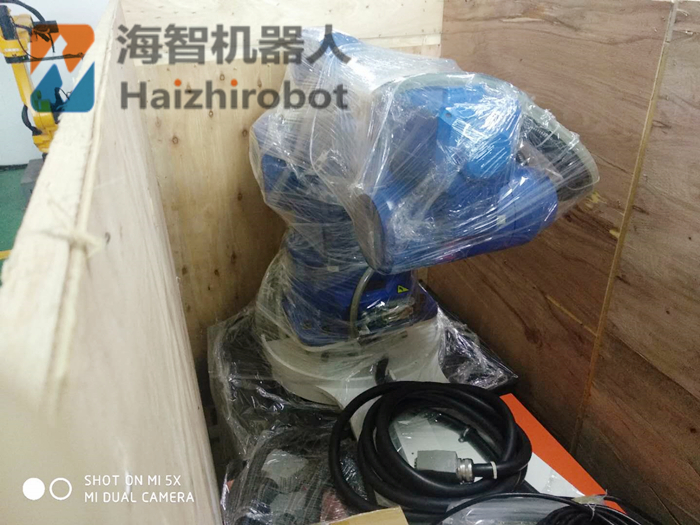 機器人涂裝自動化設(shè)備